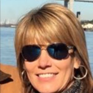 Meet your Posher, Tonya